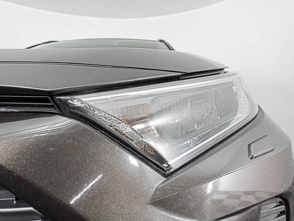 Б/У Тойота Рав4 2019 года. Фото: #14