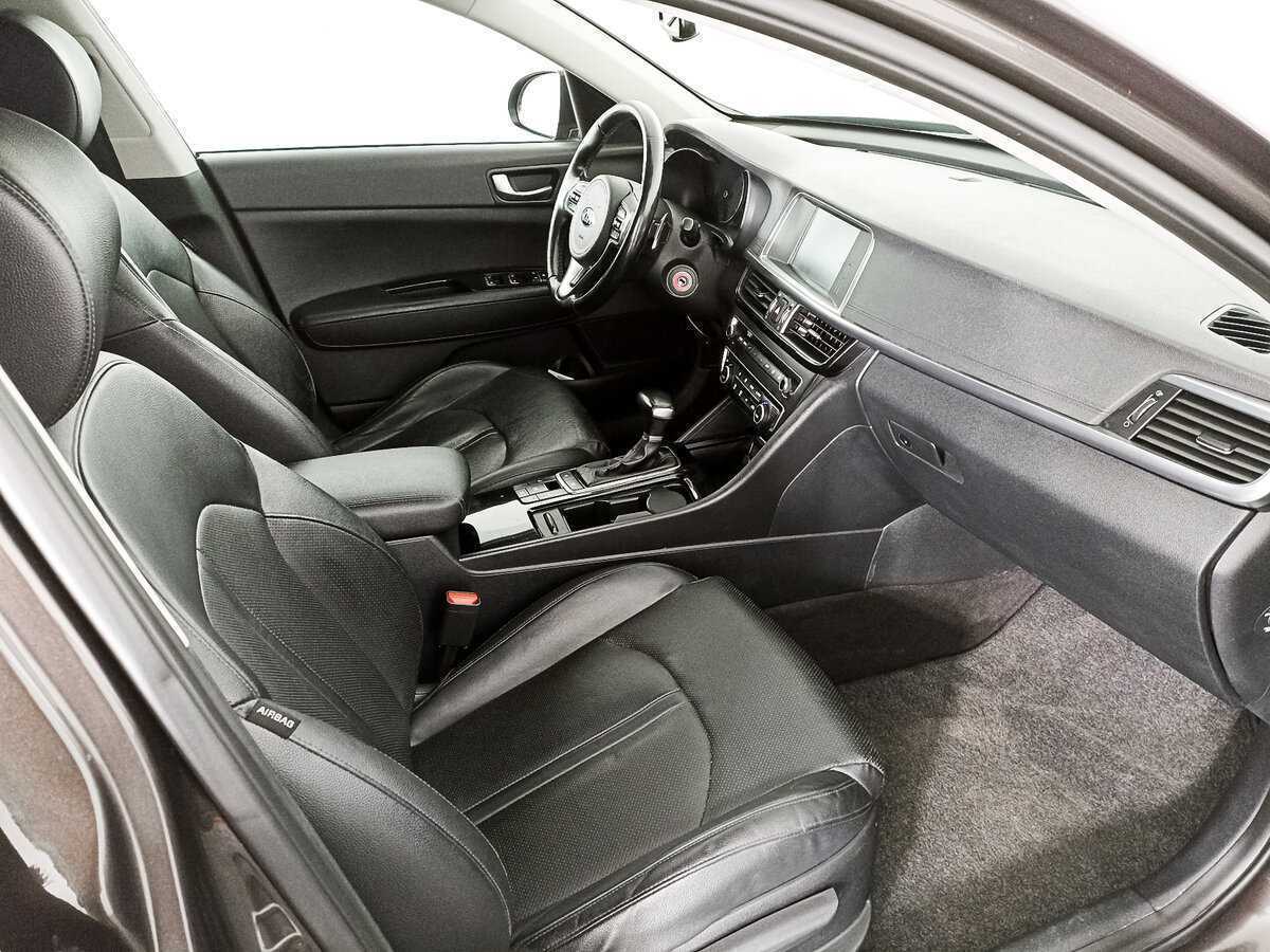 Б/У Киа Оптима 2018 года. Фото: #10