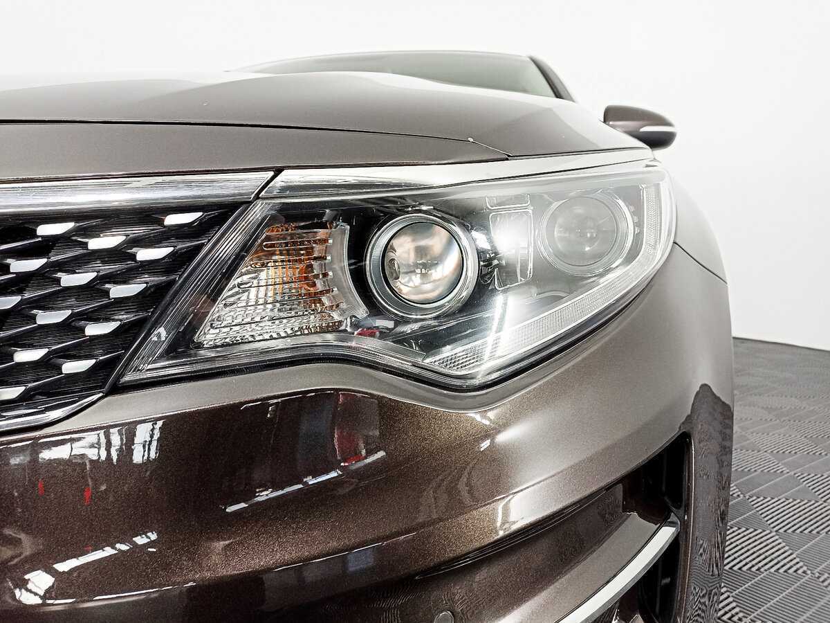 Б/У Киа Оптима 2018 года. Фото: #16