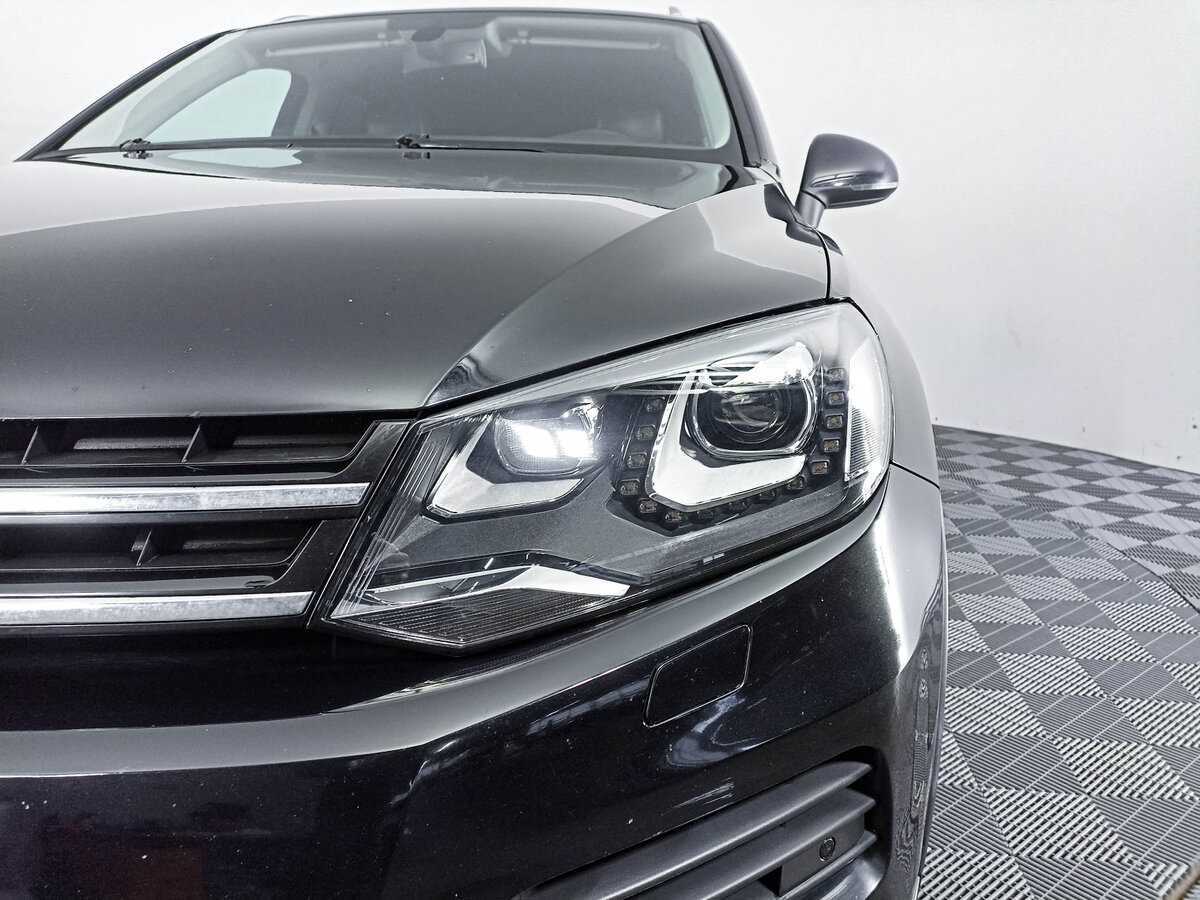 Б/У Фольксваген Туарег 2013 года. Фото: #13