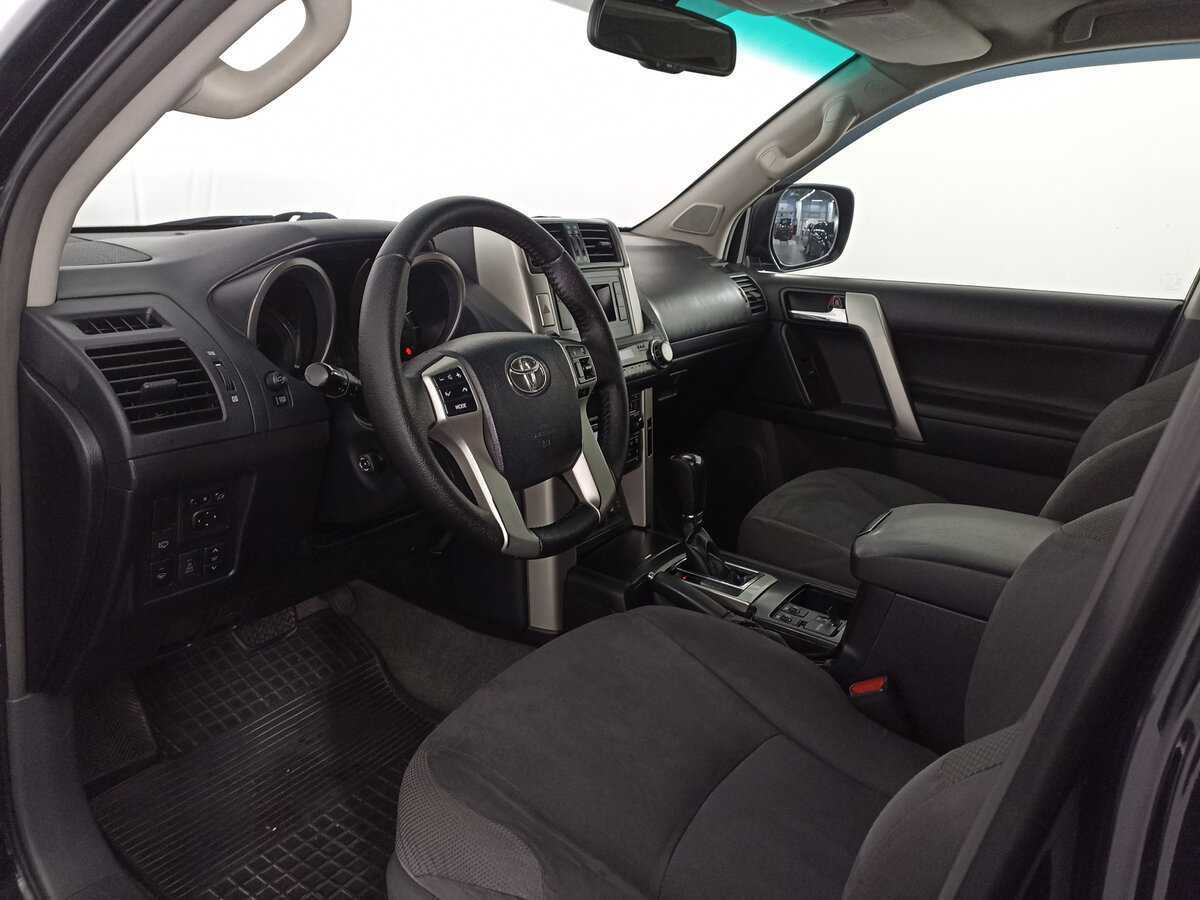 Б/У Тойота Лэнд Крузер Прадо 2010 года. Фото: #15