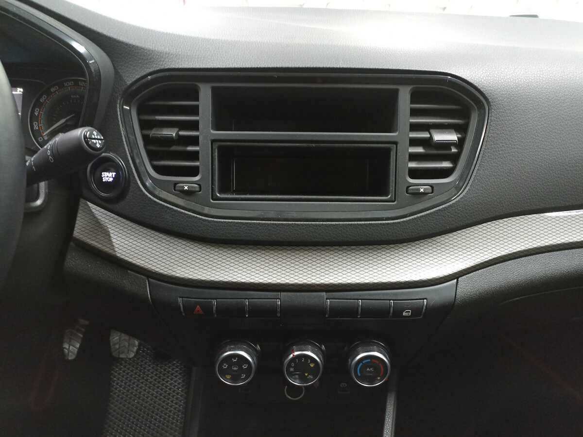 Б/У Лада (ВАЗ) Веста 2024 года. Фото: #14