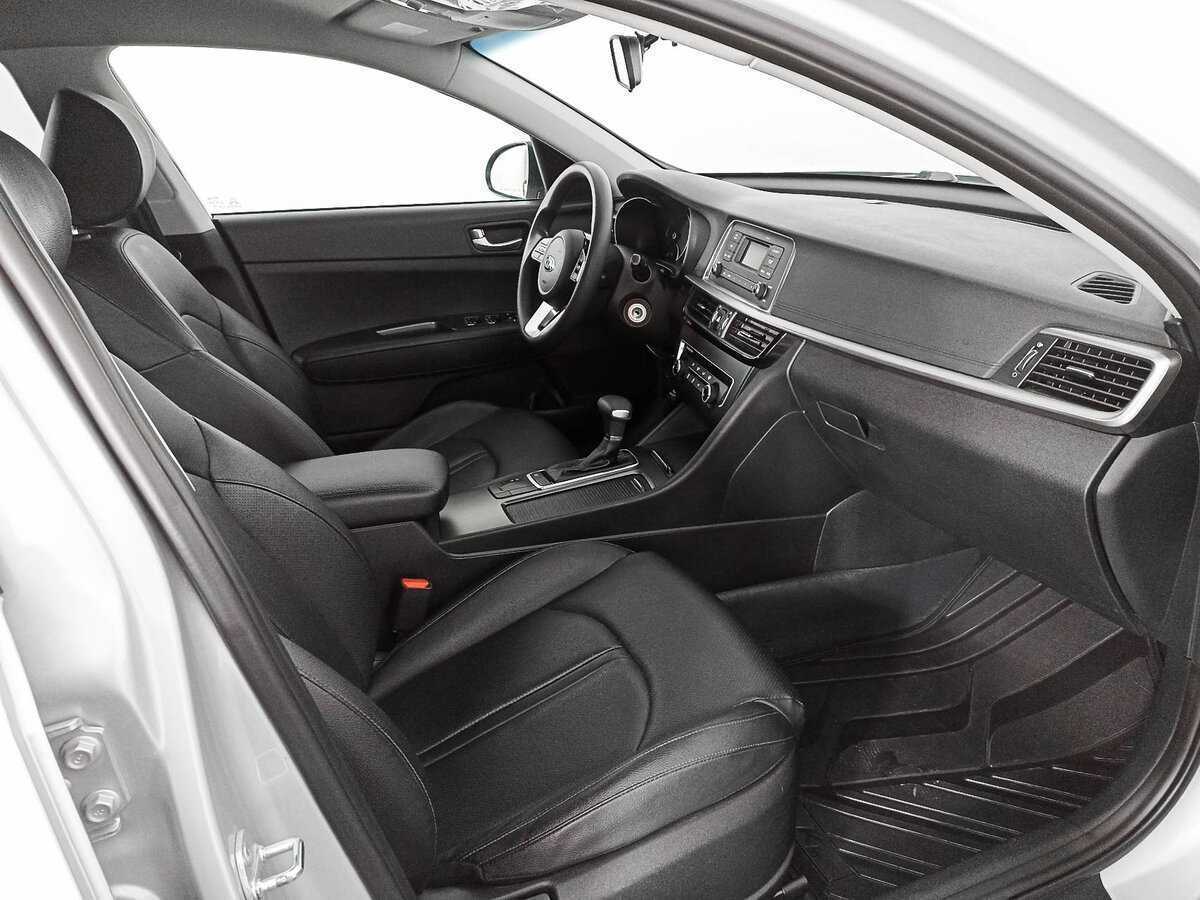 Б/У Киа К5 2019 года. Фото: #8