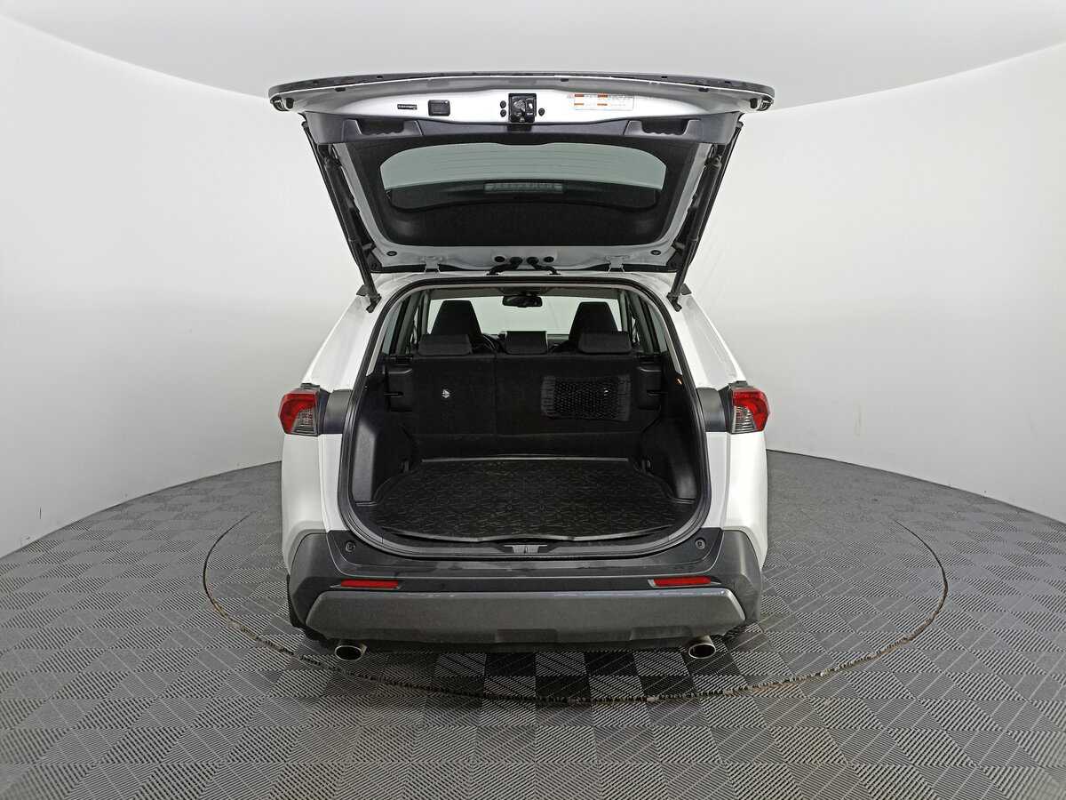 Б/У Тойота Рав4 2021 года. Фото: #9