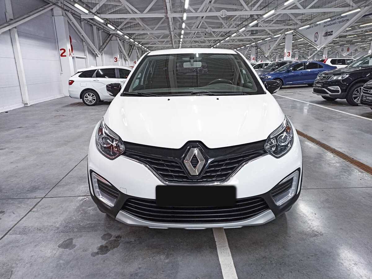 Б/У Рено Каптюр 2017 года. Фото: #1