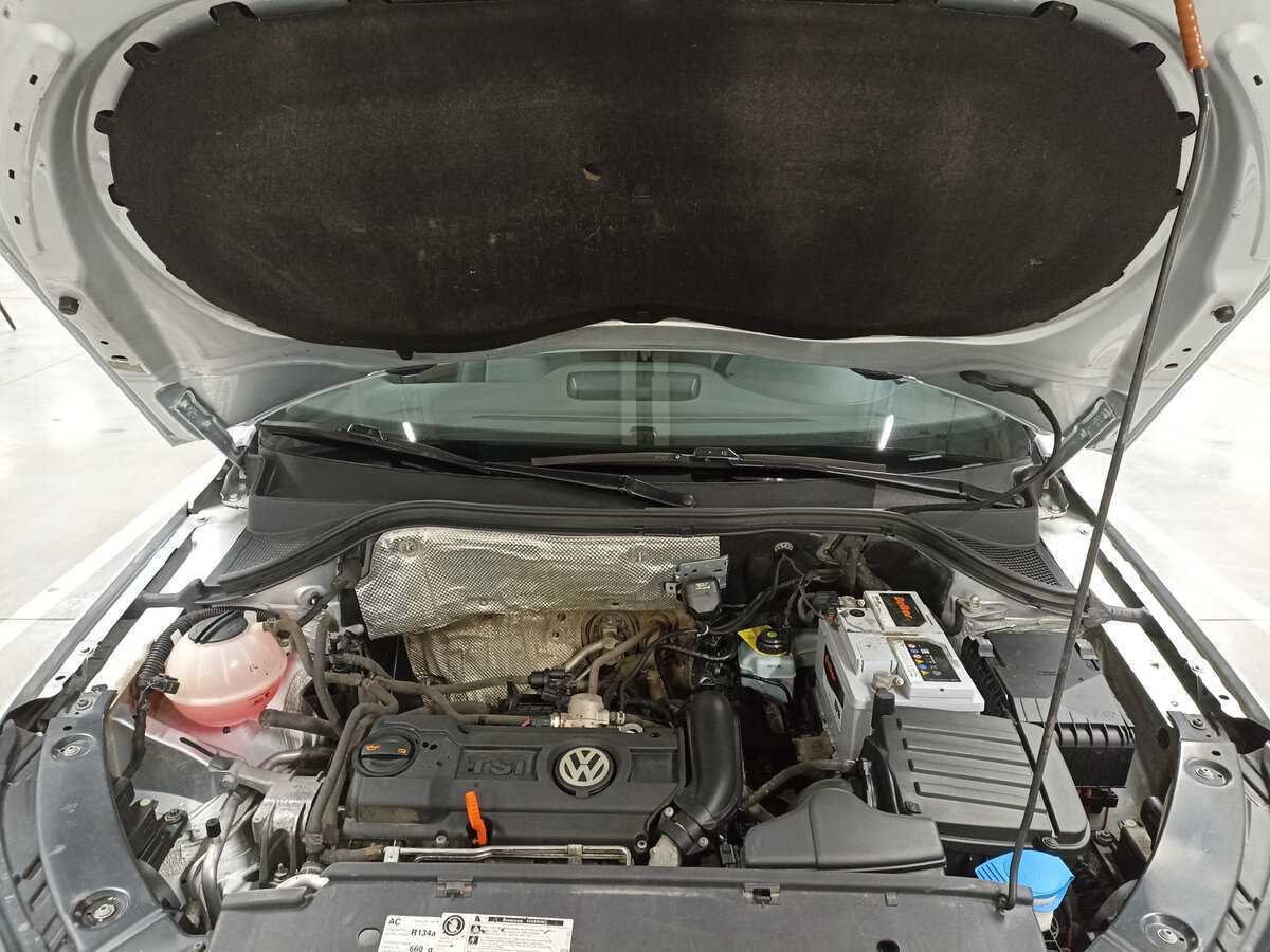 Б/У Фольксваген Тигуан 2012 года. Фото: #8