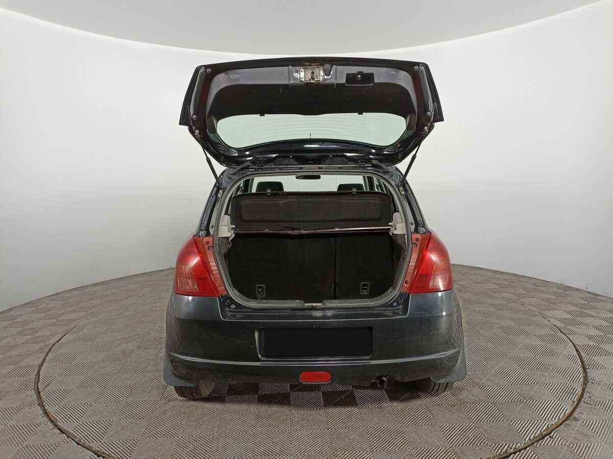 Б/У Сузуки Свифт 2007 года. Фото: #9