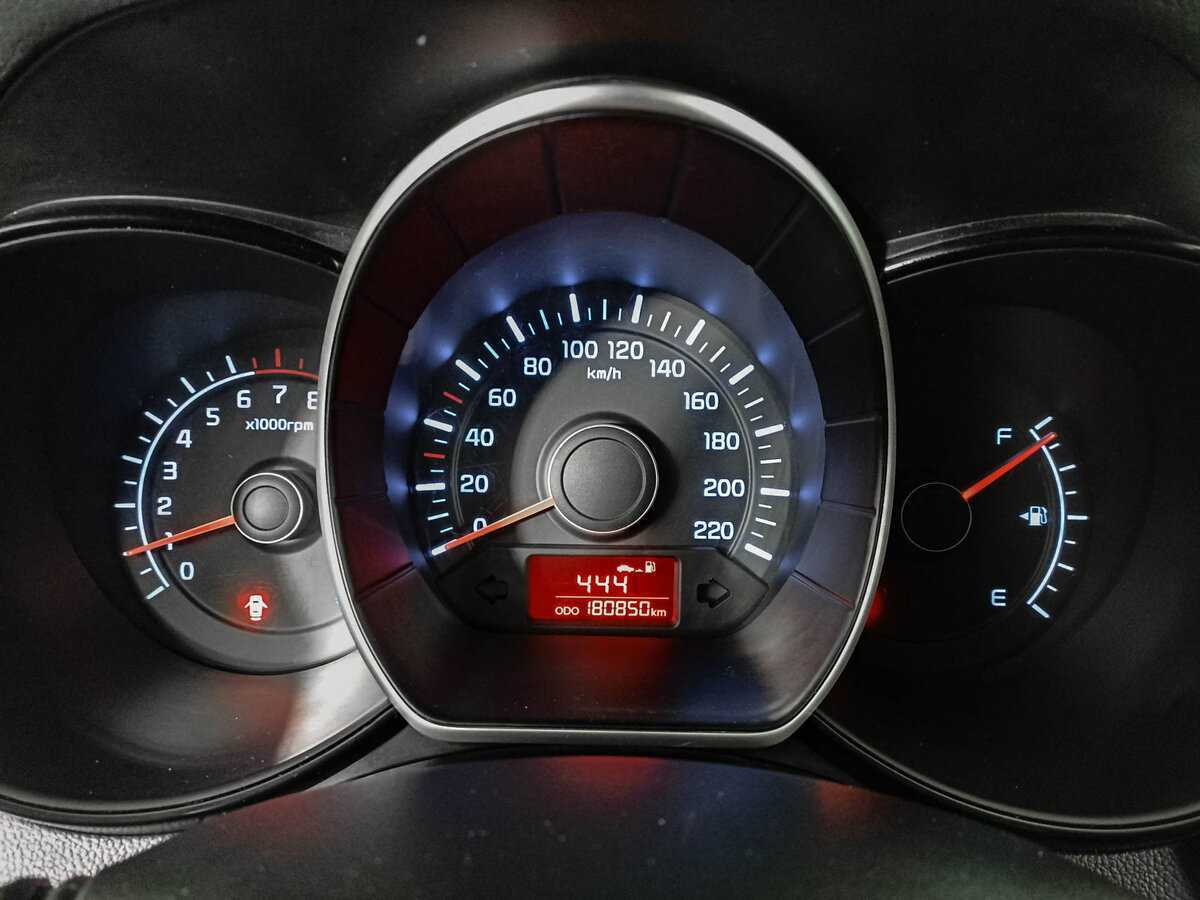 Б/У Киа Рио 2011 года. Фото: #12