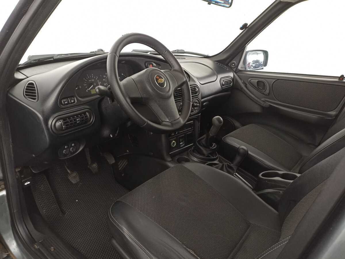 Б/У Шевроле Нива 2014 года. Фото: #15