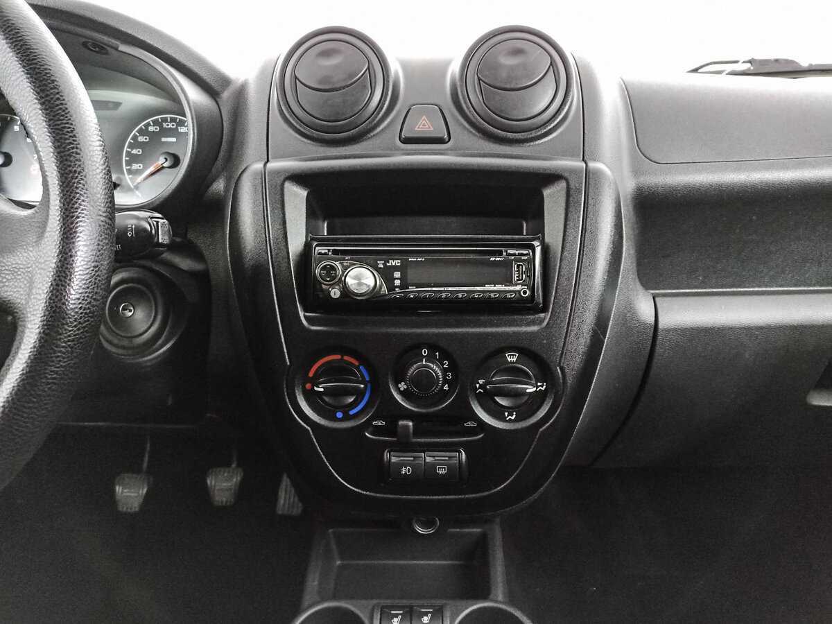 Б/У Лада (ВАЗ) Гранта 2017 года. Фото: #14