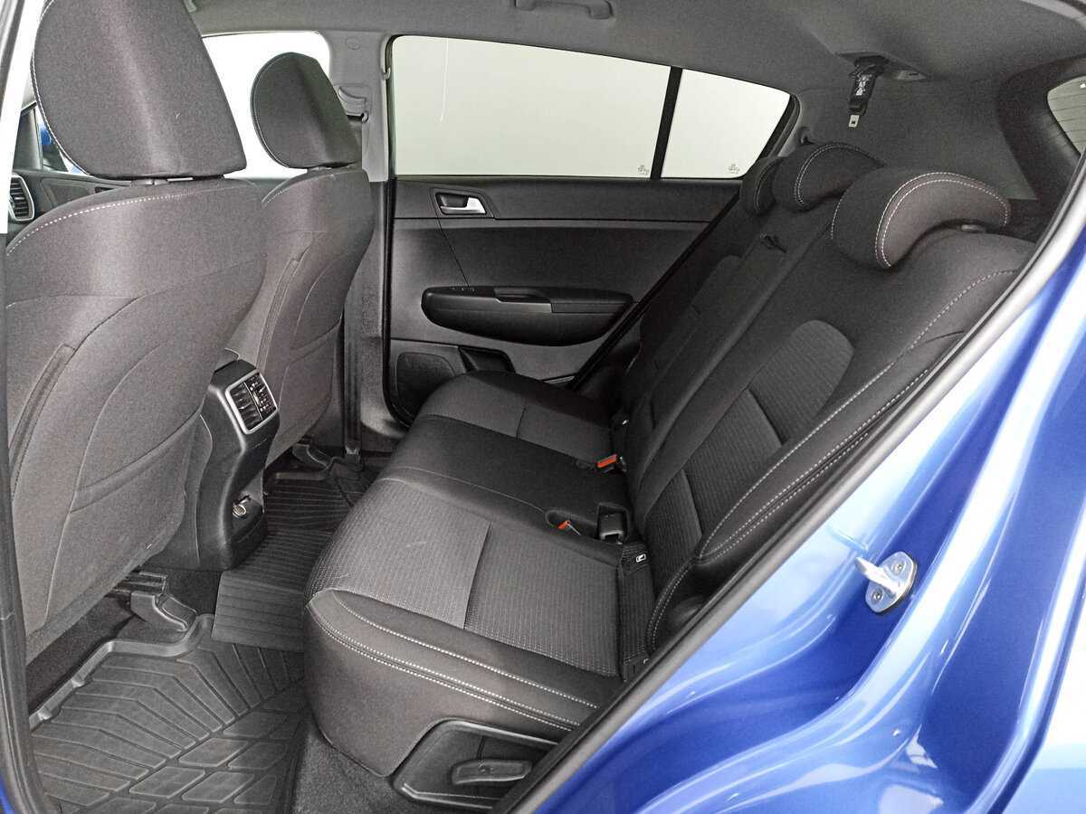 Б/У Киа Спортейдж 2021 года. Фото: #9