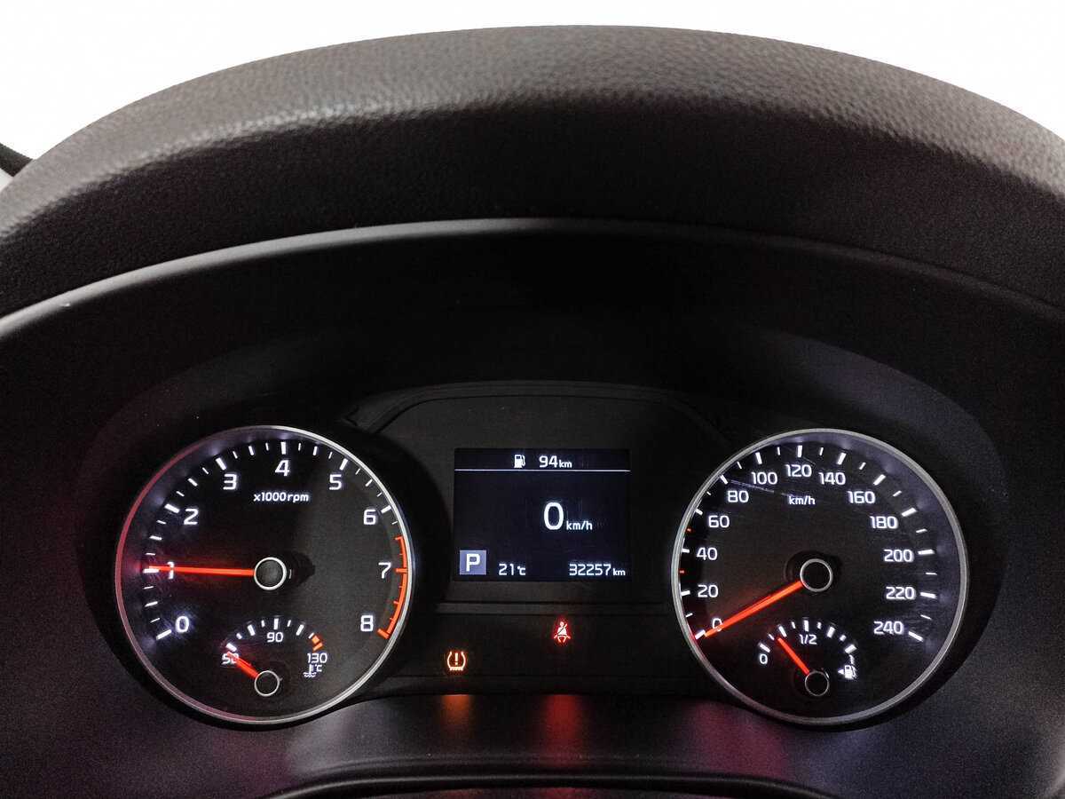 Б/У Киа Спортейдж 2021 года. Фото: #10