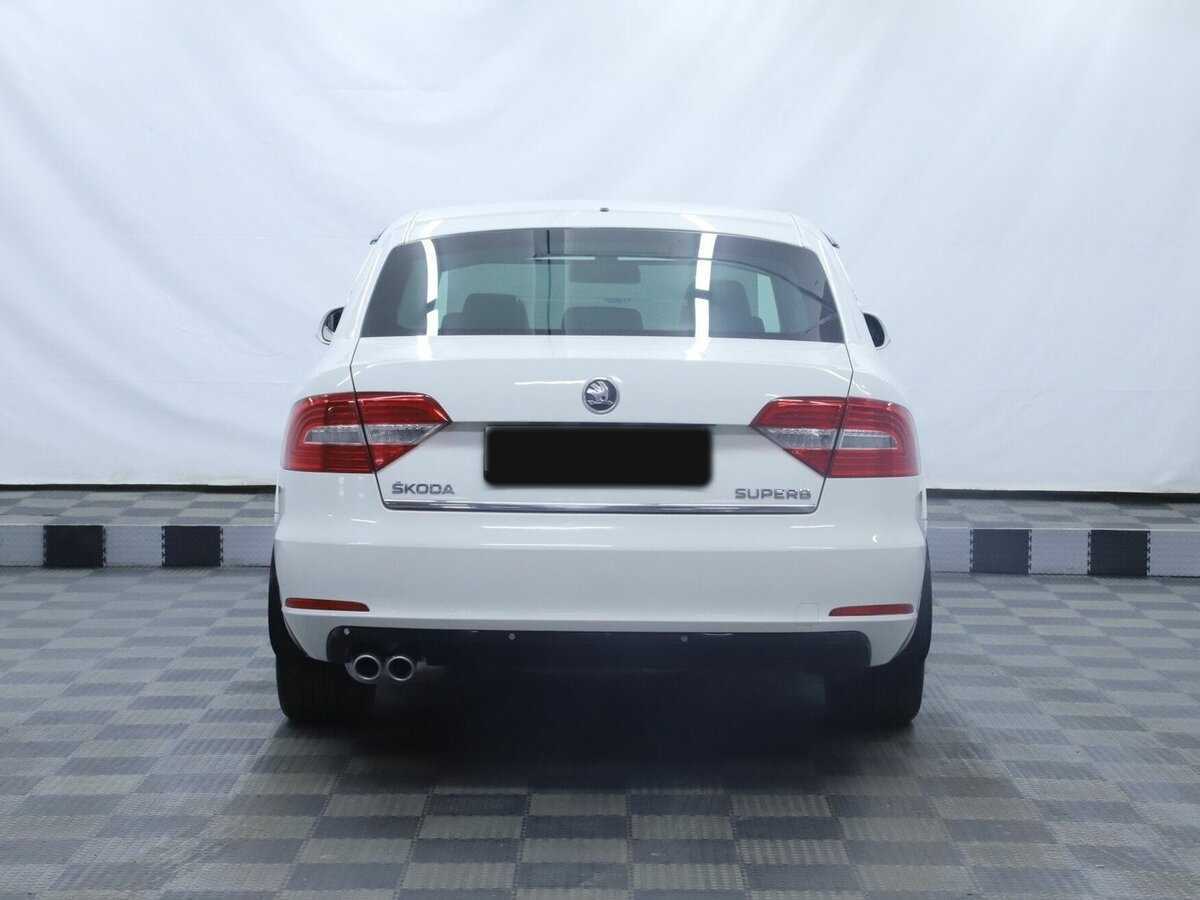 Б/У Шкода Суперб 2013 года. Фото: #4
