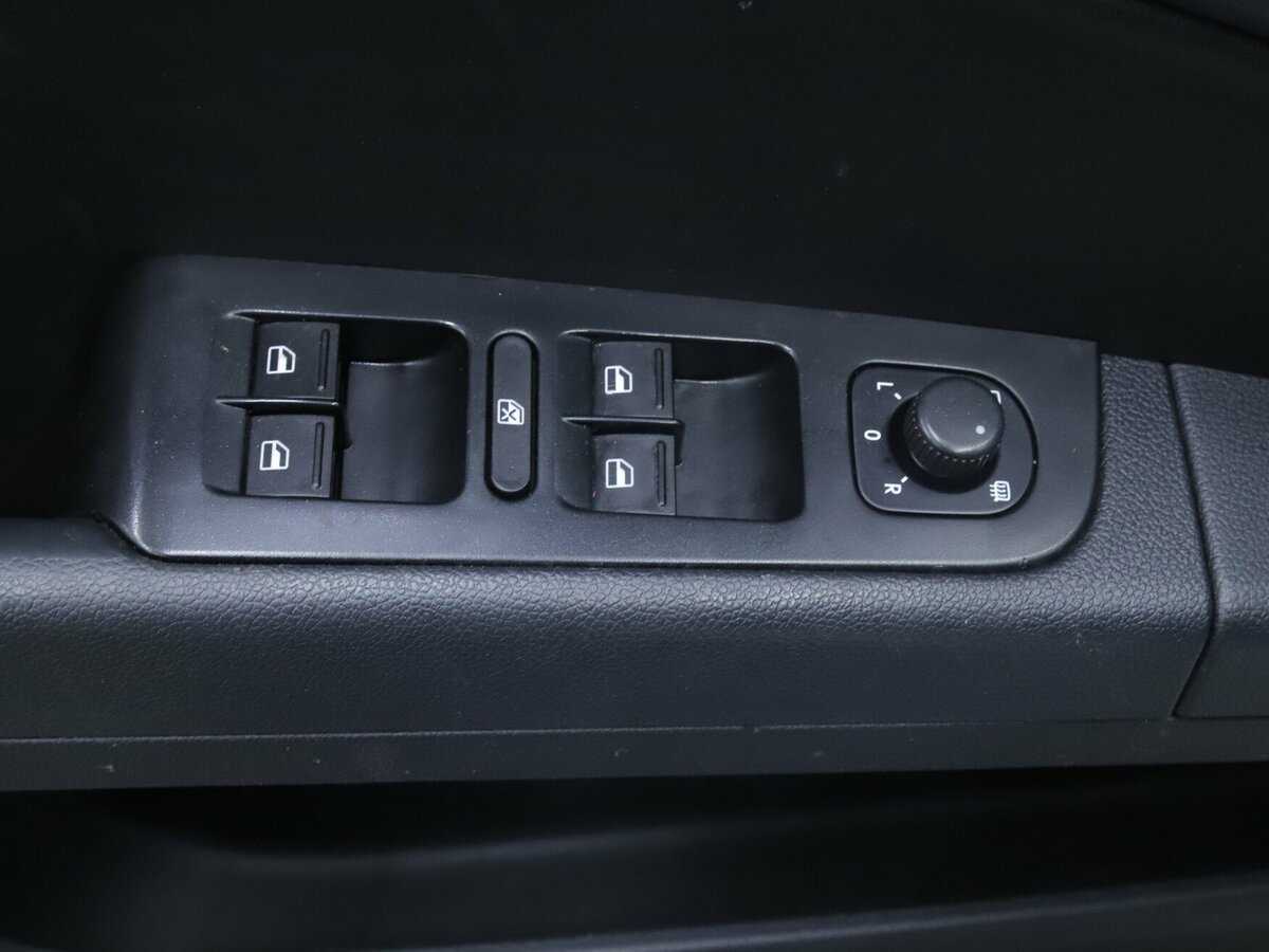 Б/У Шкода Суперб 2013 года. Фото: #7