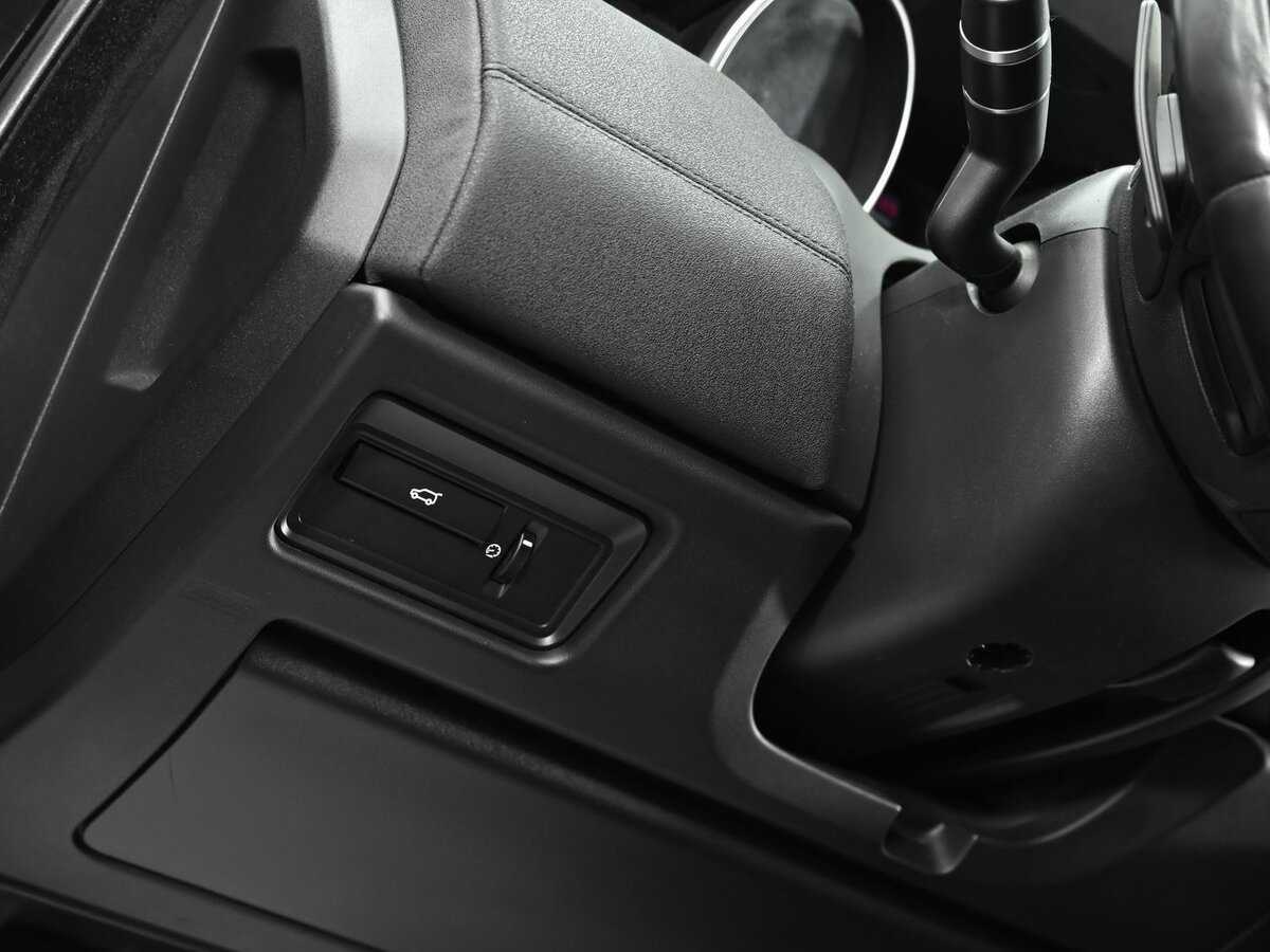 Б/У Лэнд Ровер Рэнж Ровер Эвок 2013 года. Фото: #6