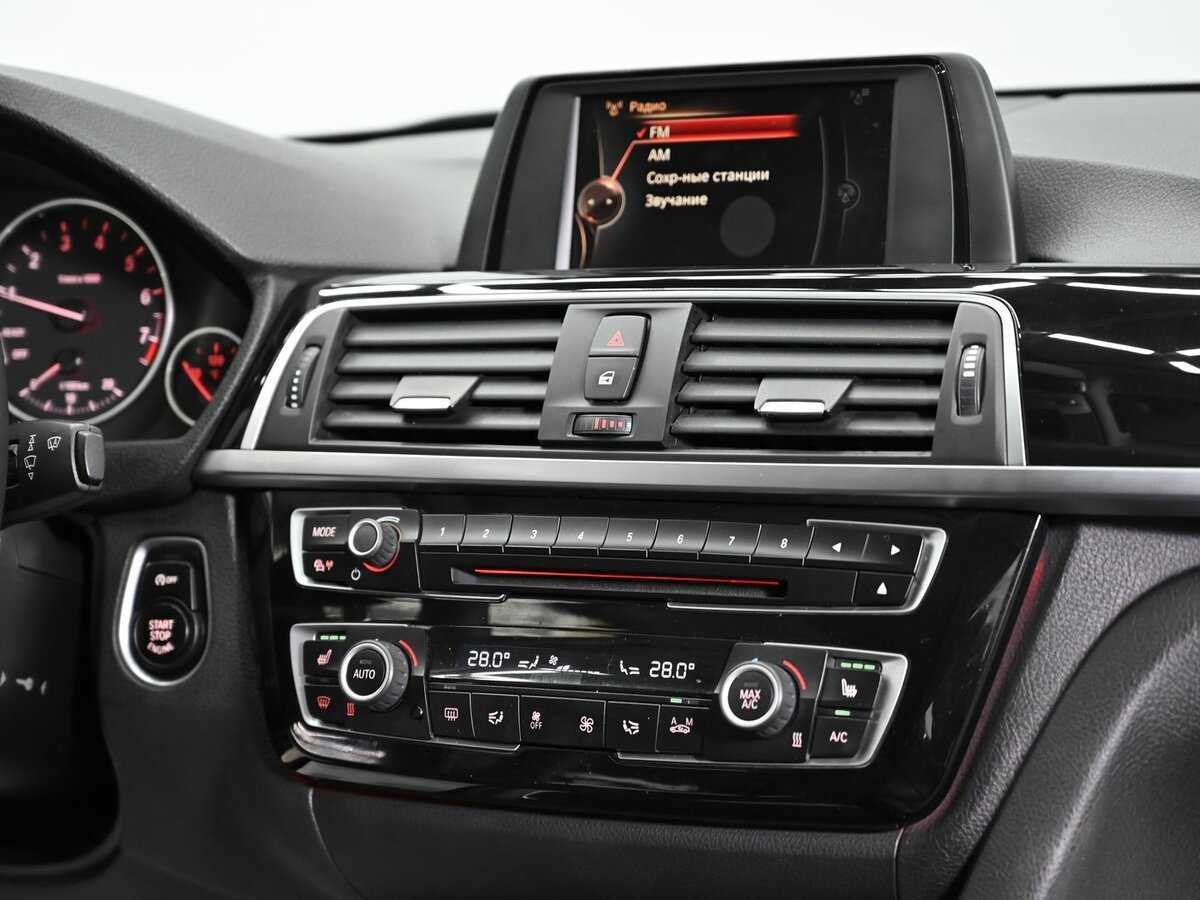 Б/У БМВ 3 серии 2017 года. Фото: #10