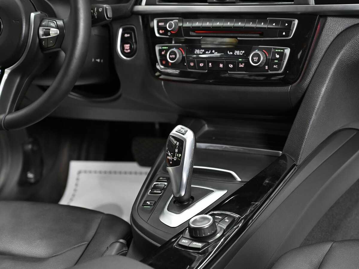 Б/У БМВ 3 серии 2017 года. Фото: #11