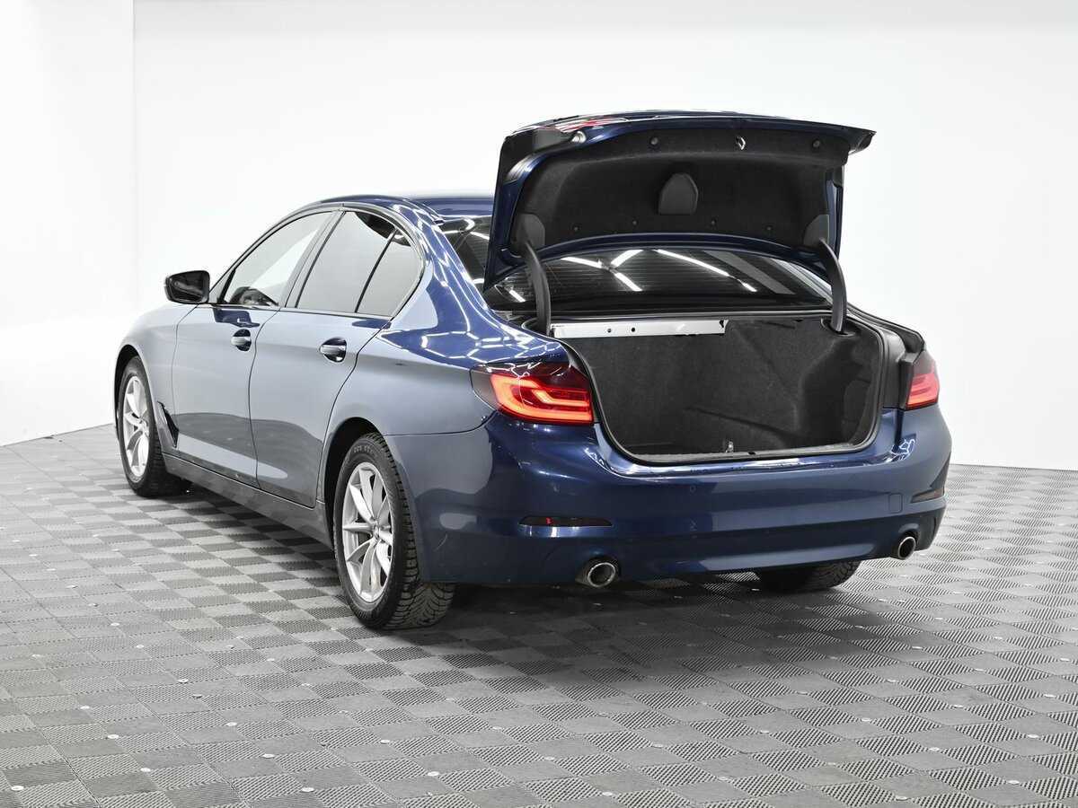 Б/У БМВ 5 серии 2017 года. Фото: #4