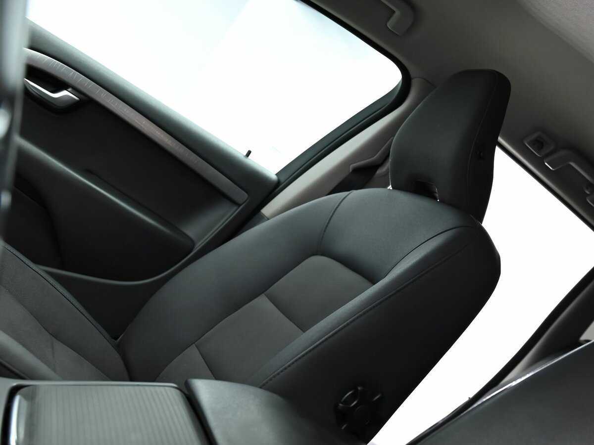 Б/У Вольво ИксЦ70 2010 года. Фото: #12