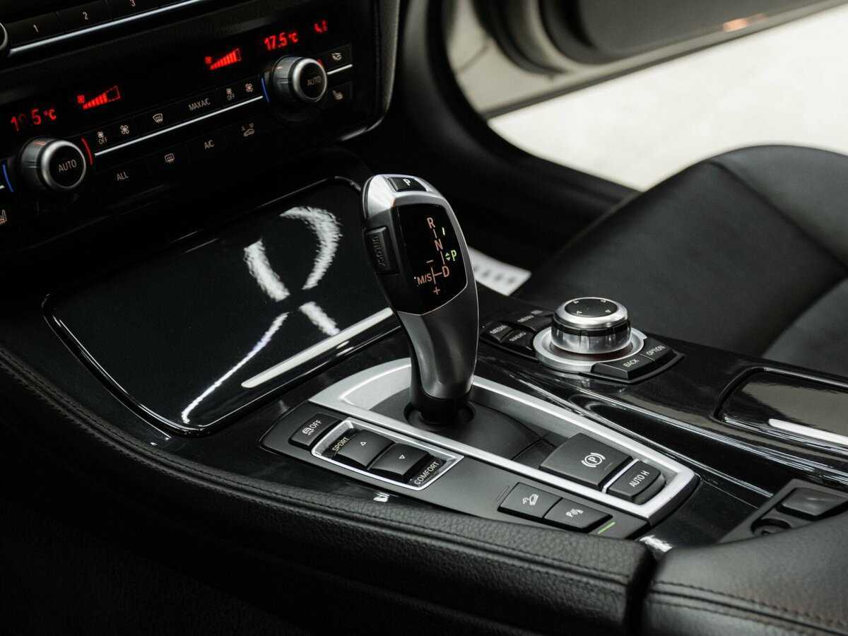 Б/У БМВ 5 серии 2012 года. Фото: #12