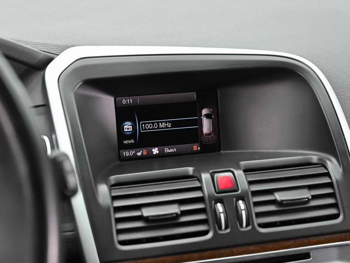 Б/У Вольво ИксЦ60 2011 года. Фото: #11