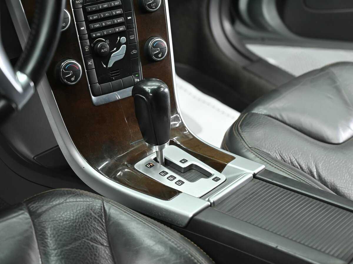 Б/У Вольво ИксЦ60 2011 года. Фото: #13