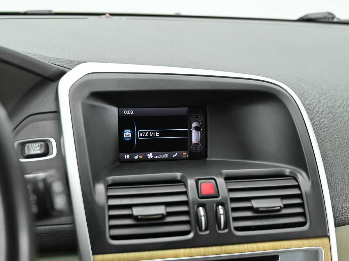 Б/У Вольво ИксЦ60 2011 года. Фото: #10