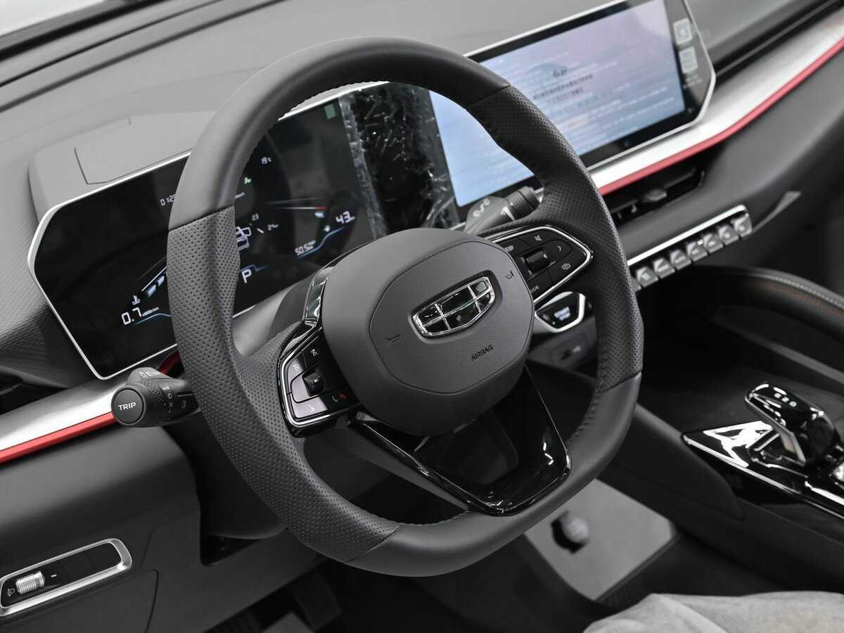 Б/У Джили Кулрэй 2024 года. Фото: #10