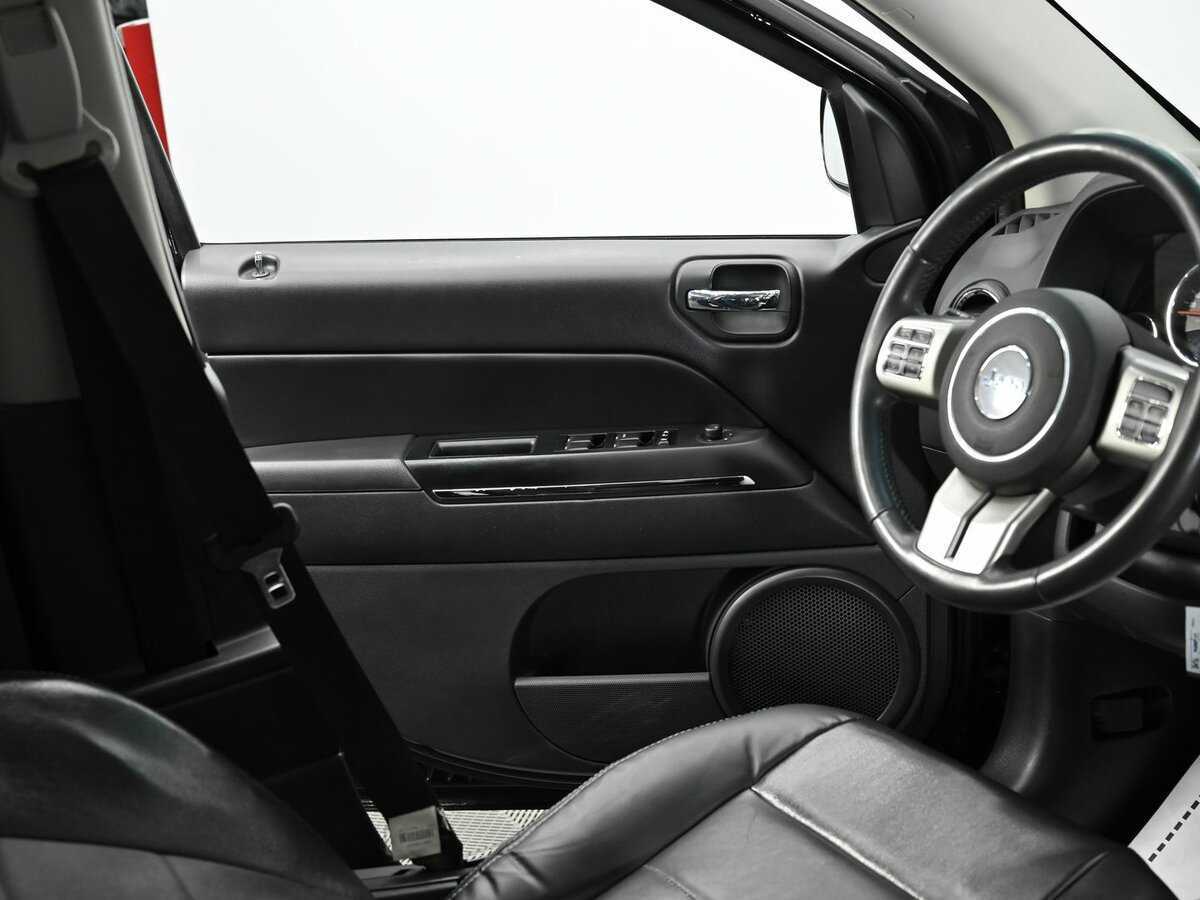 Б/У Джип Компасс 2012 года. Фото: #6