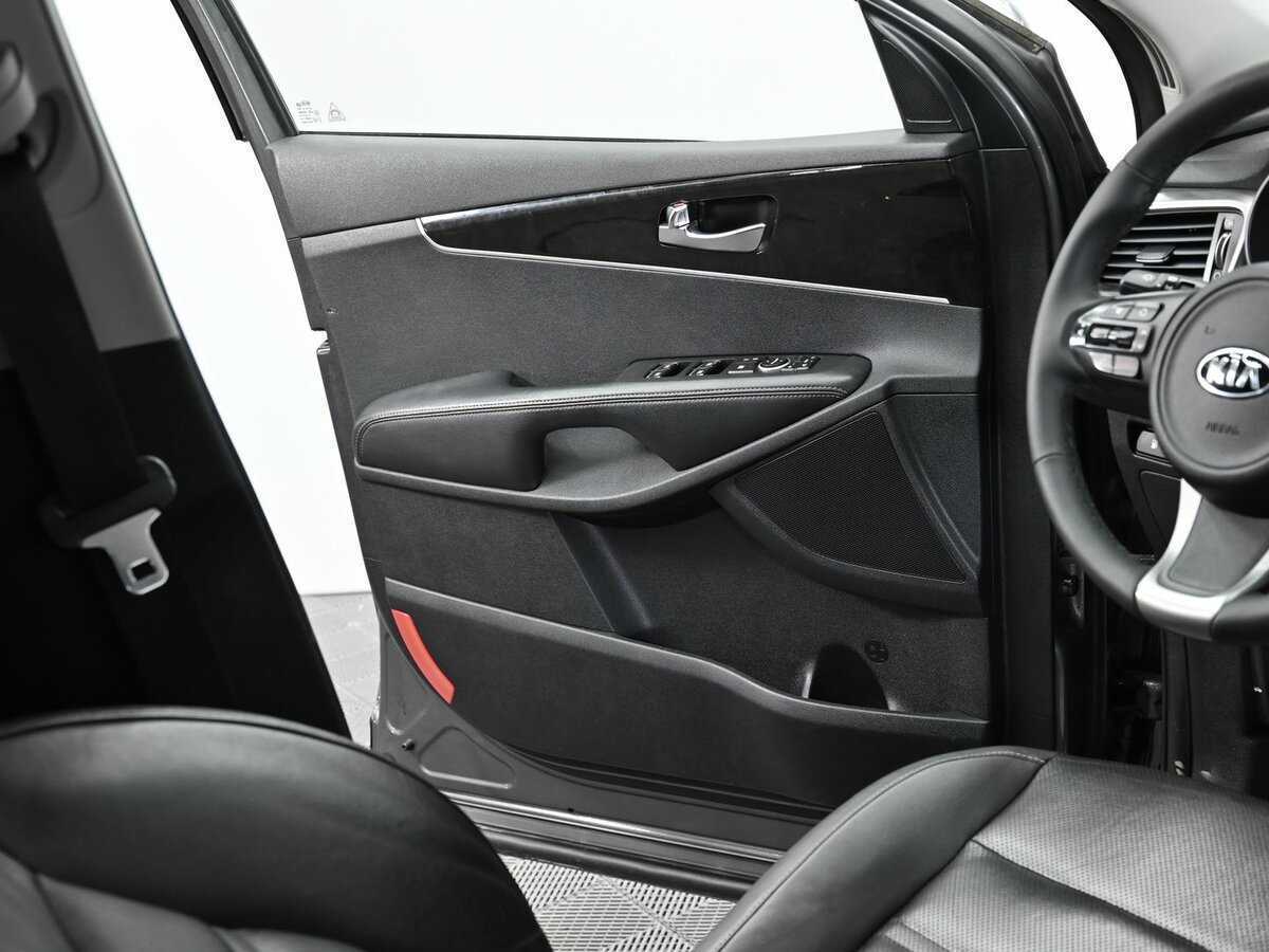 Б/У Киа Соренто 2017 года. Фото: #6