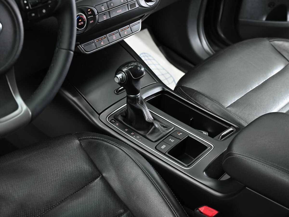 Б/У Киа Соренто 2017 года. Фото: #10