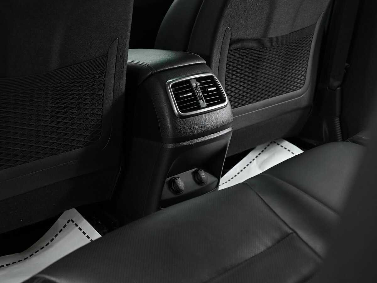 Б/У Киа Соренто 2017 года. Фото: #15