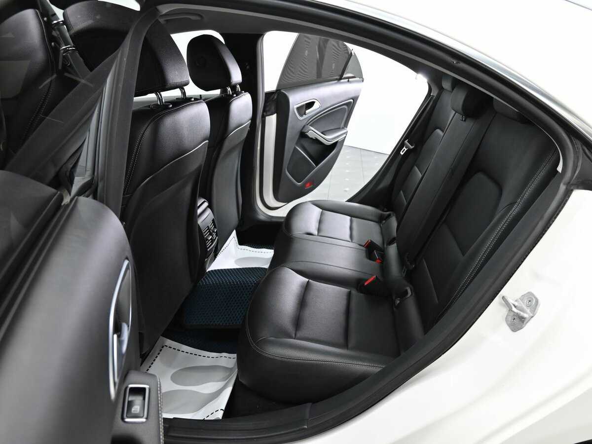 Б/У Мерседес-Бенц КЛА 2017 года. Фото: #19