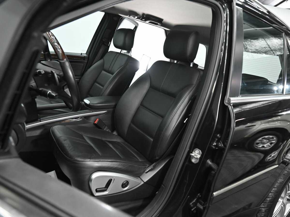 Б/У Мерседес-Бенц М-Класс 2009 года. Фото: #4