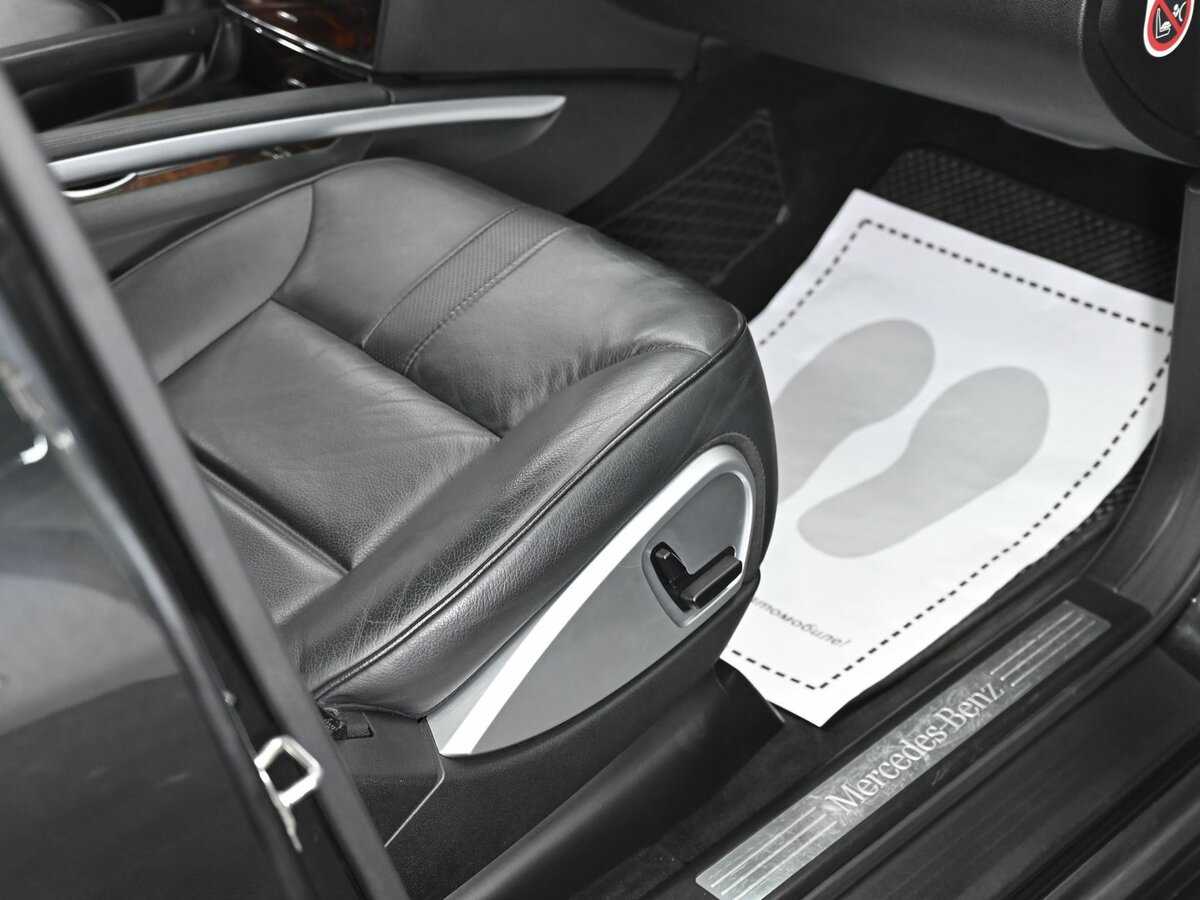 Б/У Мерседес-Бенц М-Класс 2009 года. Фото: #10