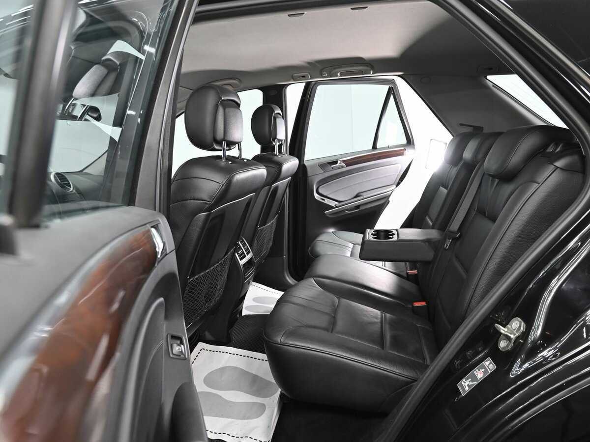 Б/У Мерседес-Бенц М-Класс 2009 года. Фото: #11