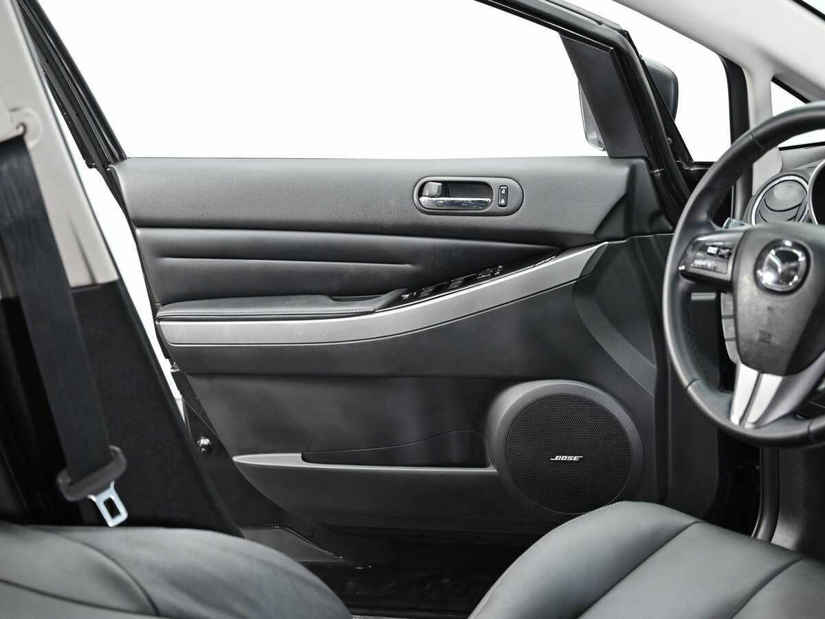 Б/У Мазда Ц-Икс-7 2011 года. Фото: #7