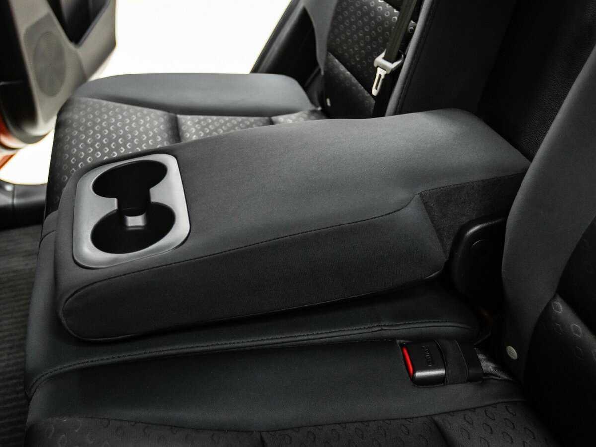 Б/У Сан-Ён Актион 2011 года. Фото: #14