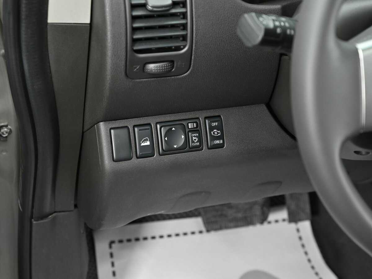 Б/У Ниссан Патфайндер 2010 года. Фото: #8