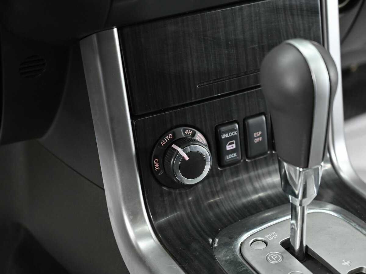 Б/У Ниссан Патфайндер 2010 года. Фото: #12