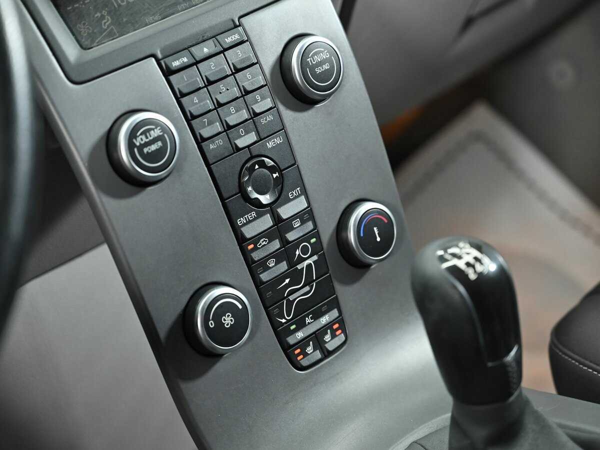 Б/У Вольво С40 2008 года. Фото: #9