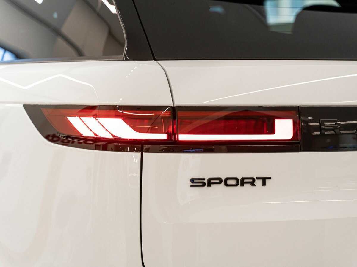 Б/У Лэнд Ровер Рэнж Ровер Спорт 2024 года. Фото: #9