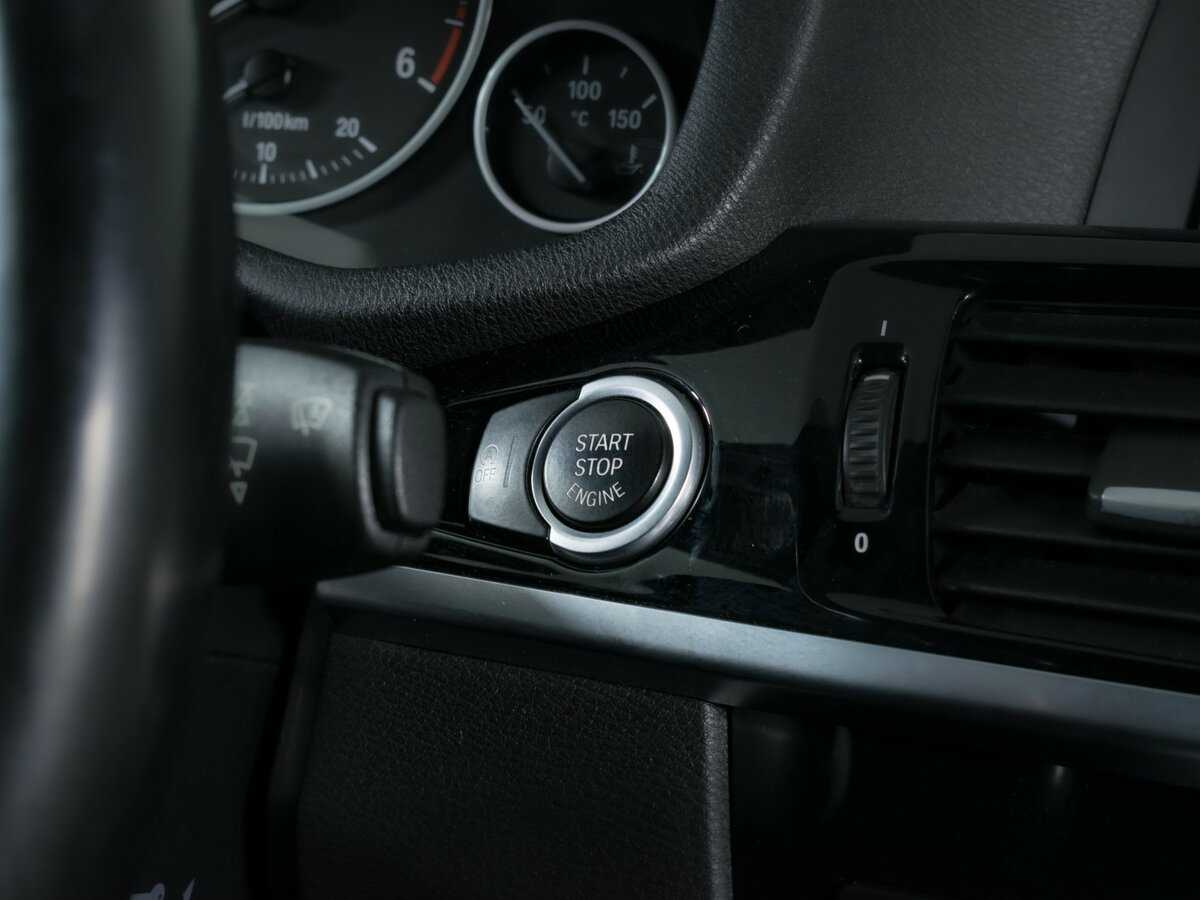 Б/У БМВ Икс4 2017 года. Фото: #13