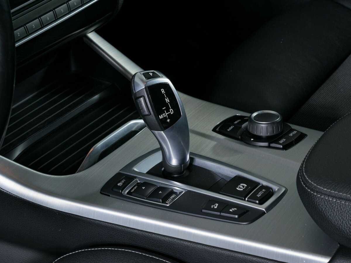 Б/У БМВ Икс4 2017 года. Фото: #14