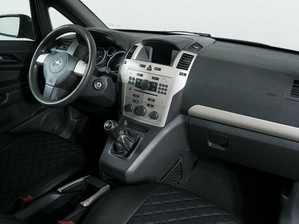 Б/У Опель Зафира 2008 года. Фото: #6