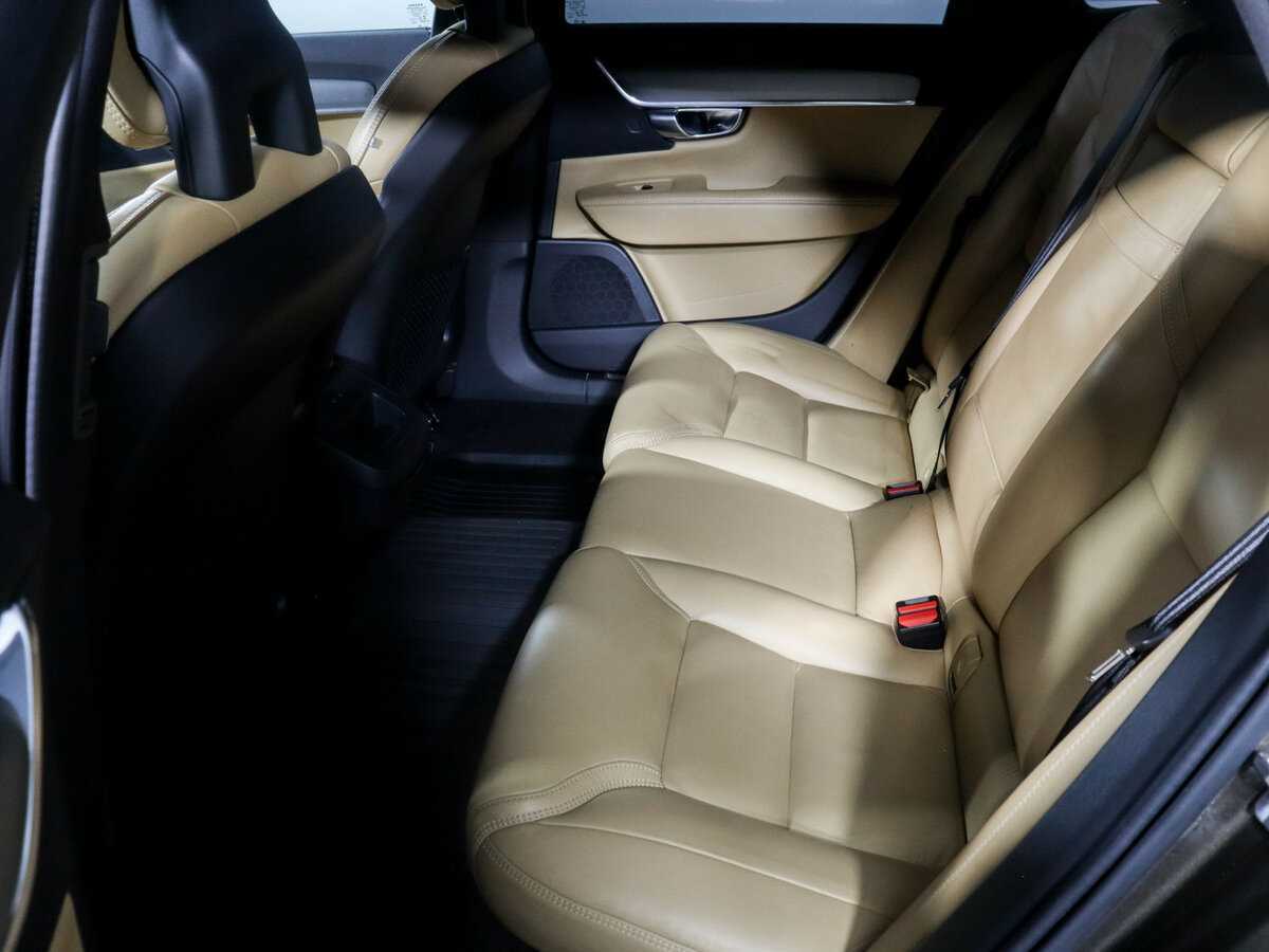 Б/У Вольво В90 Кросс Кантри 2017 года. Фото: #6