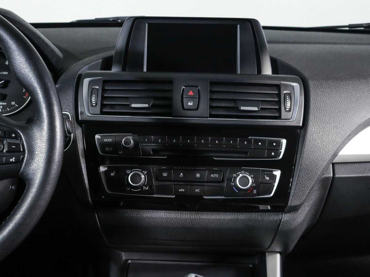 Б/У БМВ 1 серии 2017 года. Фото: #7