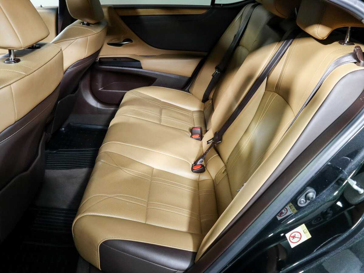 Б/У Лексус ЕС 2019 года. Фото: #7