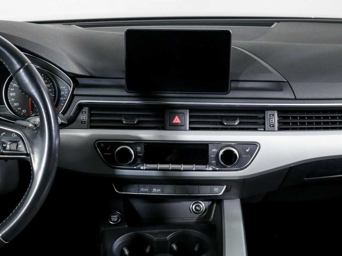 Б/У Ауди А4 2019 года. Фото: #9