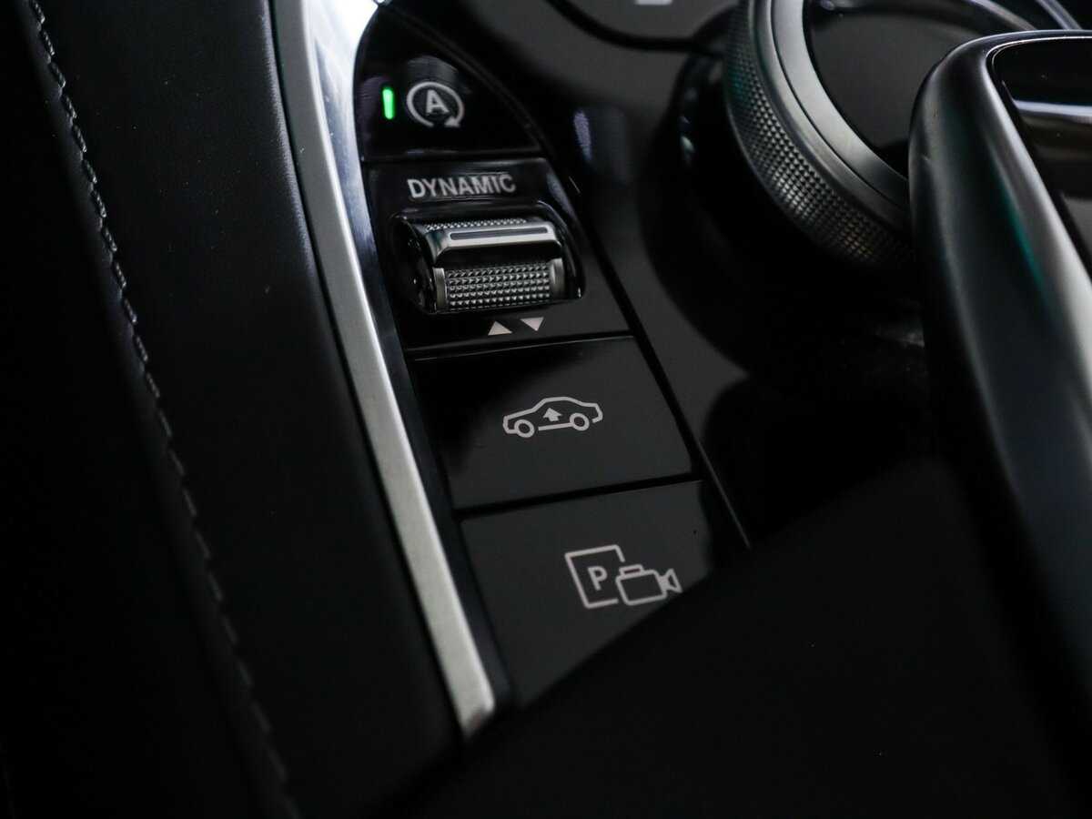 Б/У Мерседес-Бенц С-Класс 2017 года. Фото: #23